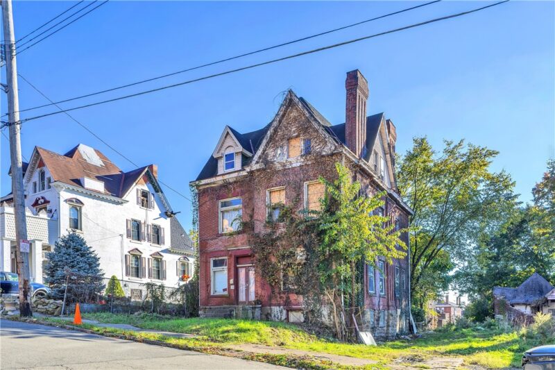 730 Hill Ave — photo 4
