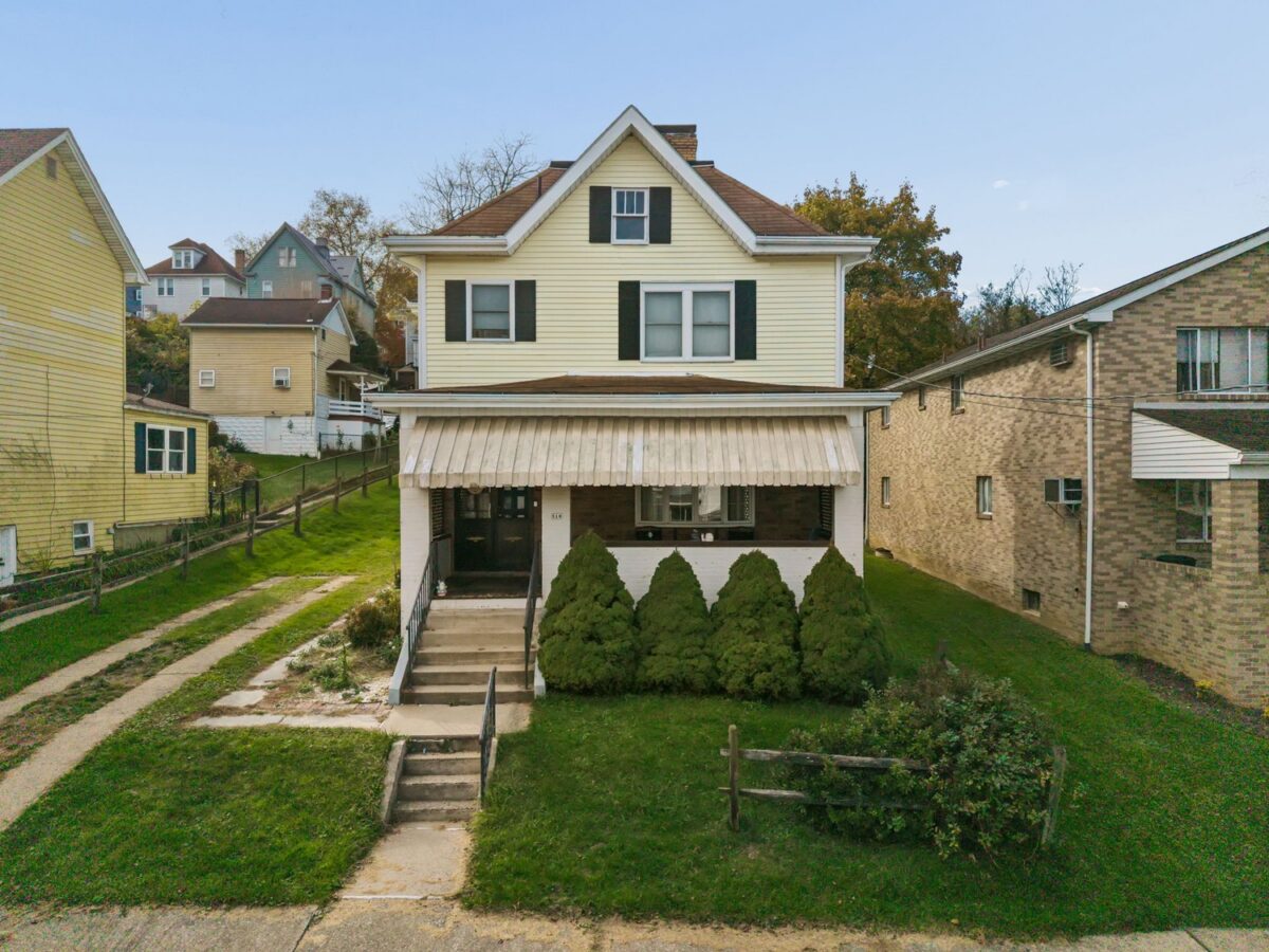 316 Center Ave — photo 1