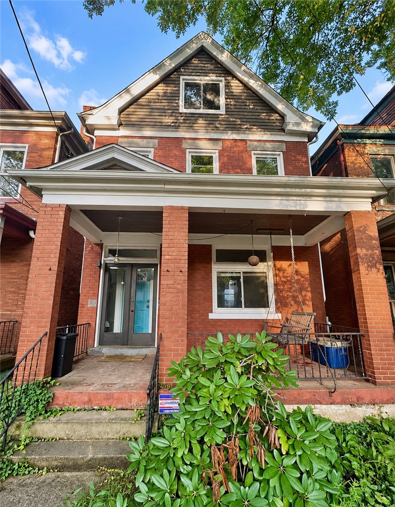 312 West St — photo 1