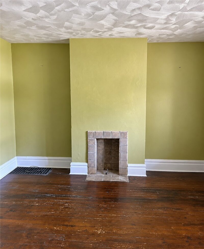 312 West St — photo 7