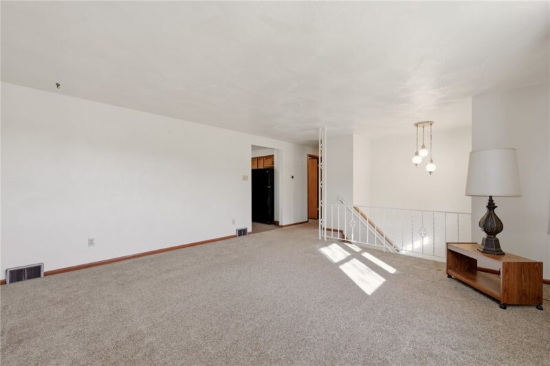 214 Cole Road — photo 7